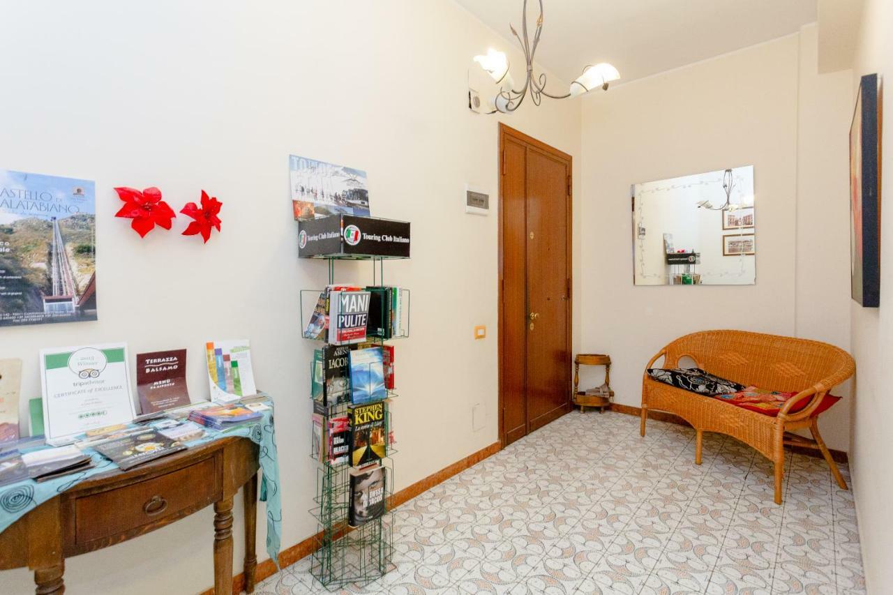 A Casa Di Marco Bed and Breakfast Catania Exteriör bild